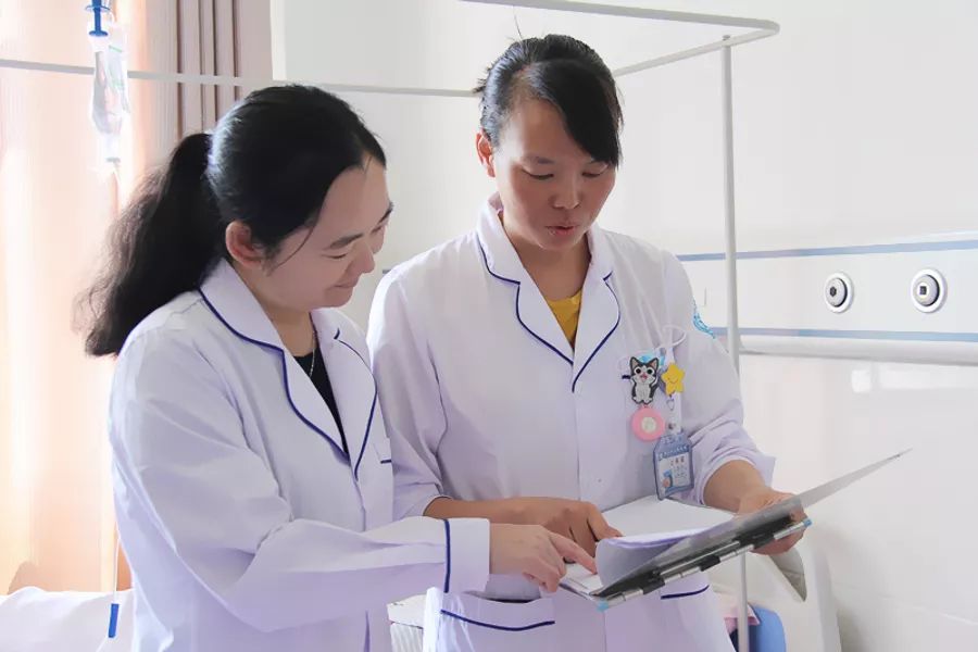 【今日宾川】老百姓有福了，省级专家工作站正式“落户”宾川