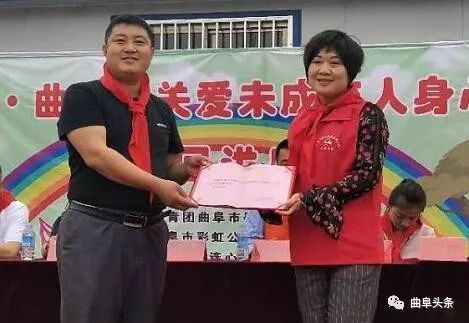 新时代文明实践中心爱心捐赠,新时代文明实践站送温暖活动