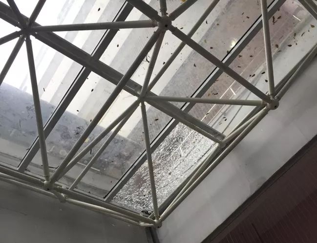 医院玻璃碎片怎么处理,医院如何处理玻璃碎