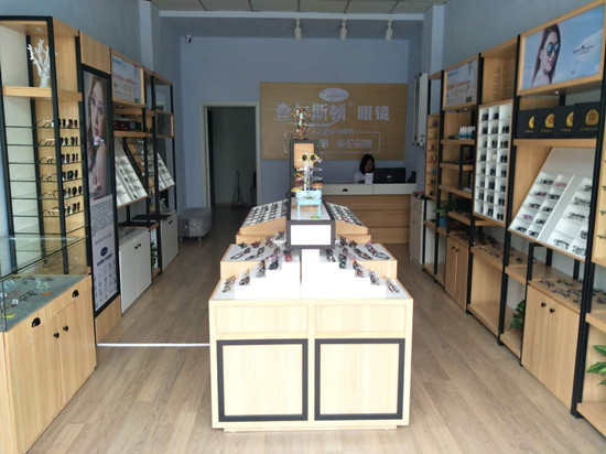 查尔斯顿眼镜全国连锁团林店,查尔斯顿眼镜滨州旗舰店