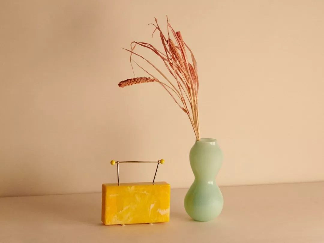 这个夏天温柔一点,希望这个夏天微风能温柔一点