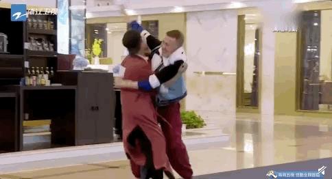 郑恺被何穗拒绝是哪一期,郑恺何穗最新微博