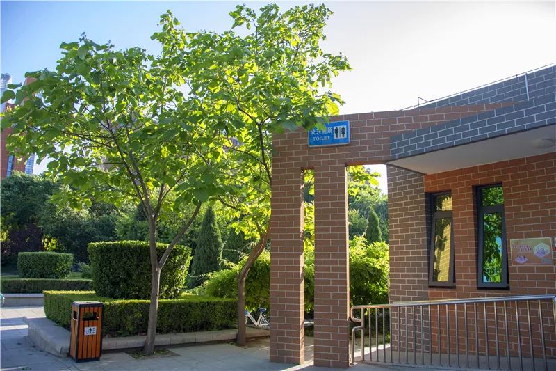 滨海集装箱厕所,滨海泰达五星级公共厕所