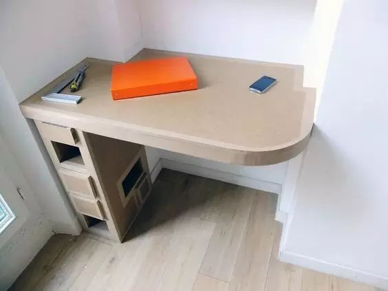 只用瓦楞纸就可以做出一件件家具，简直酷爆了