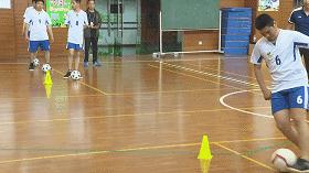 体会足球带给孩子们的喜怒哀乐,关爱来自星星的孩子的视频