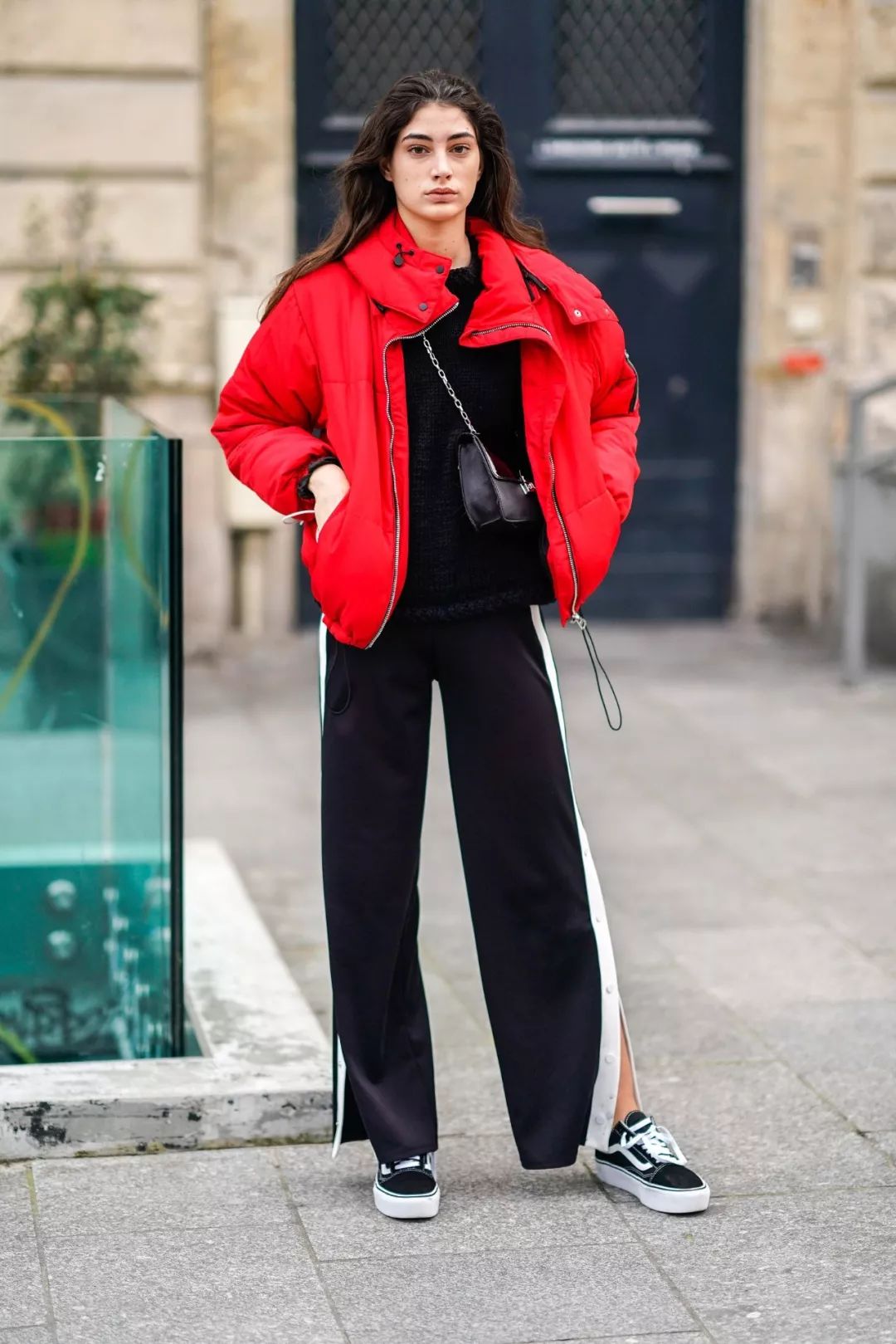 时髦人的夏天，从裤腿开衩开始