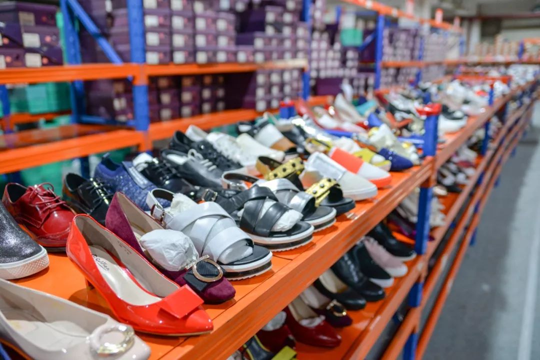 金利来1折店,金利来买一送一特卖活动