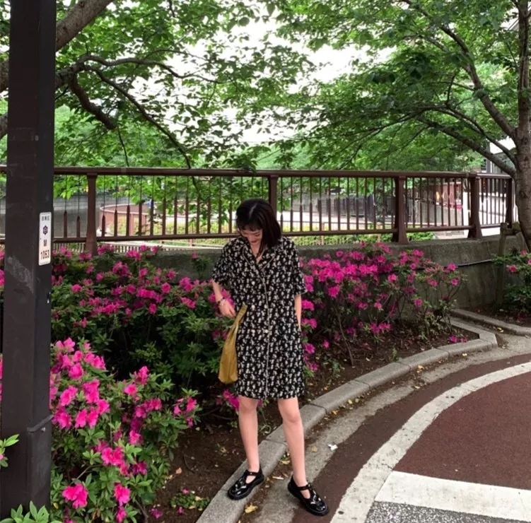 写真馆衣服推荐,各种各样的服装写真馆