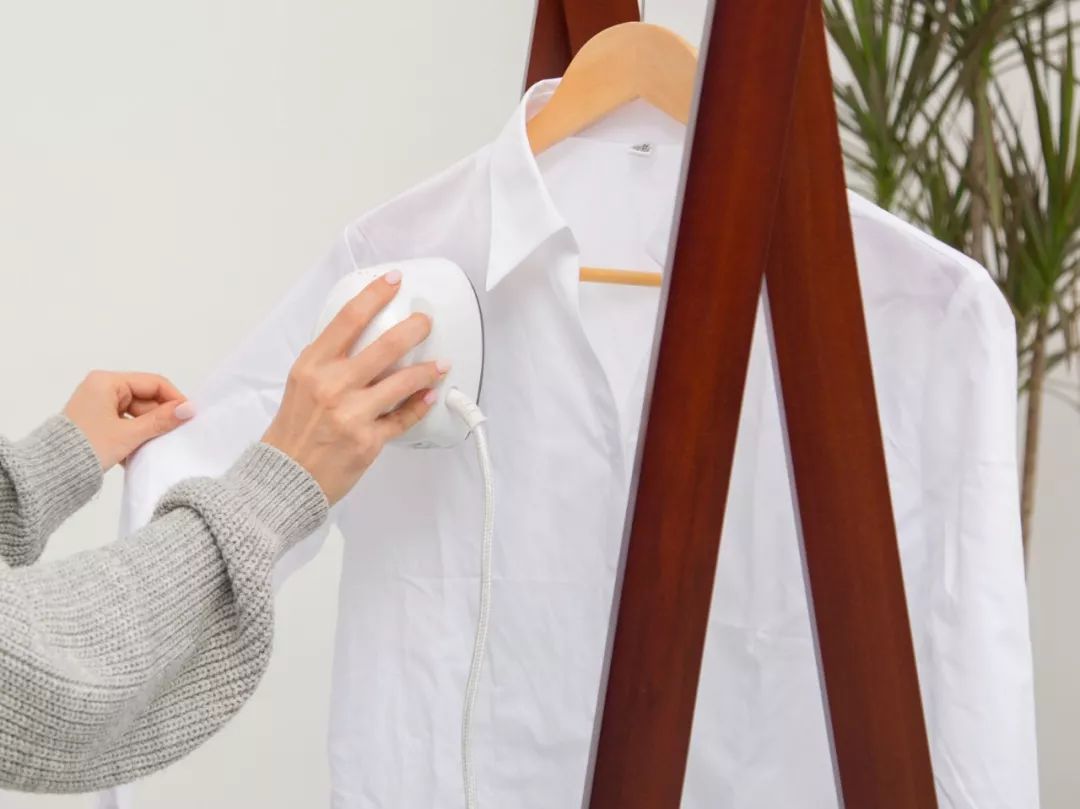 巴掌大的小熨斗,巴掌大便携熨斗