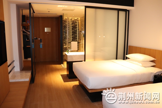 万枫酒店丹阳开业,荆州万枫酒店总投资