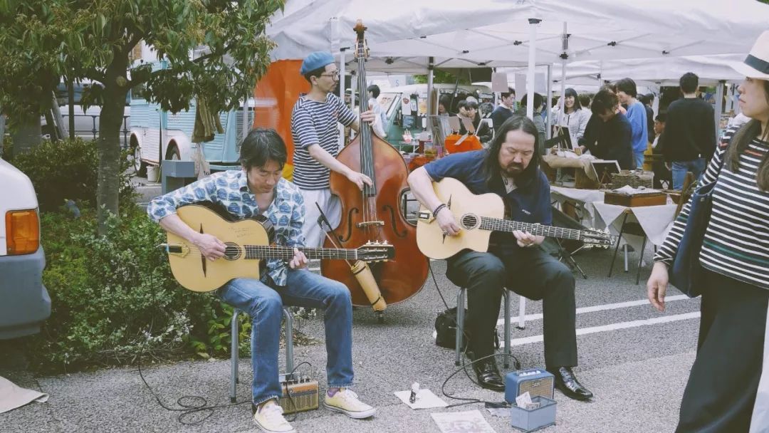 东京上野跳蚤市场,网购让人越来越失望