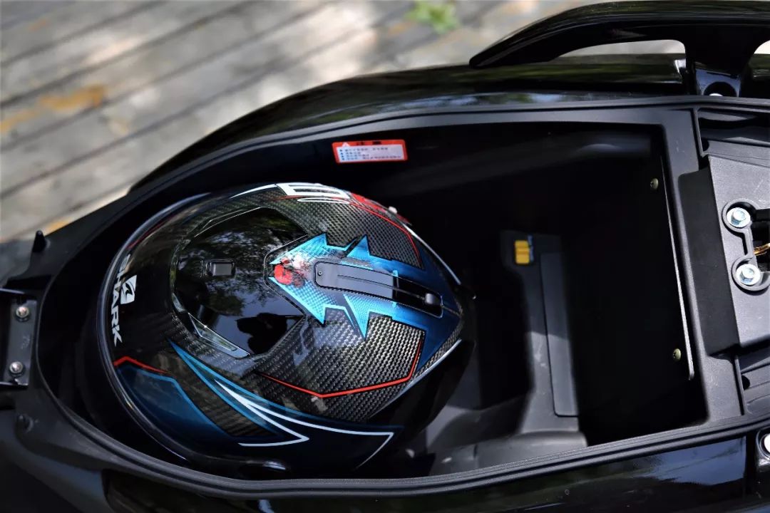 2020款三阳fnx150百公里,三阳fnx1502019款踏板车