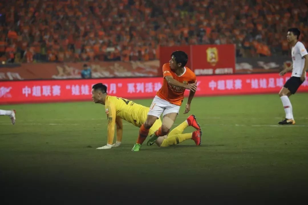 中超4轮上海上港vs武汉卓尔比分,中超武汉卓尔第28轮比赛结果