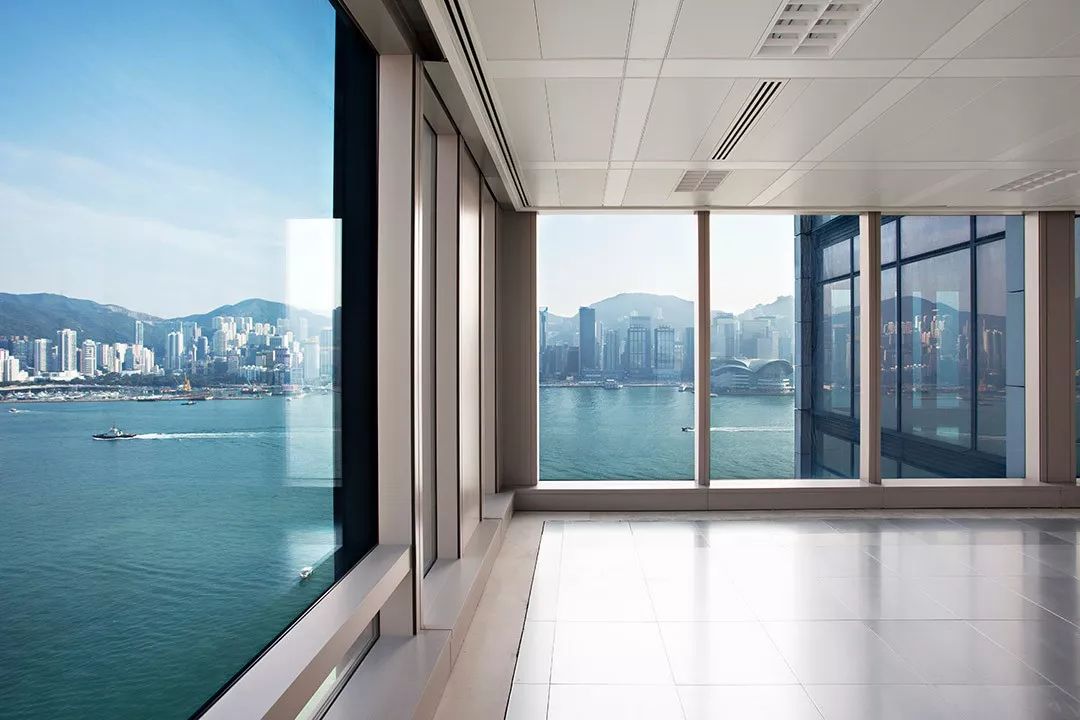 逛街已经没意义了,逛街的时候发生了什么事