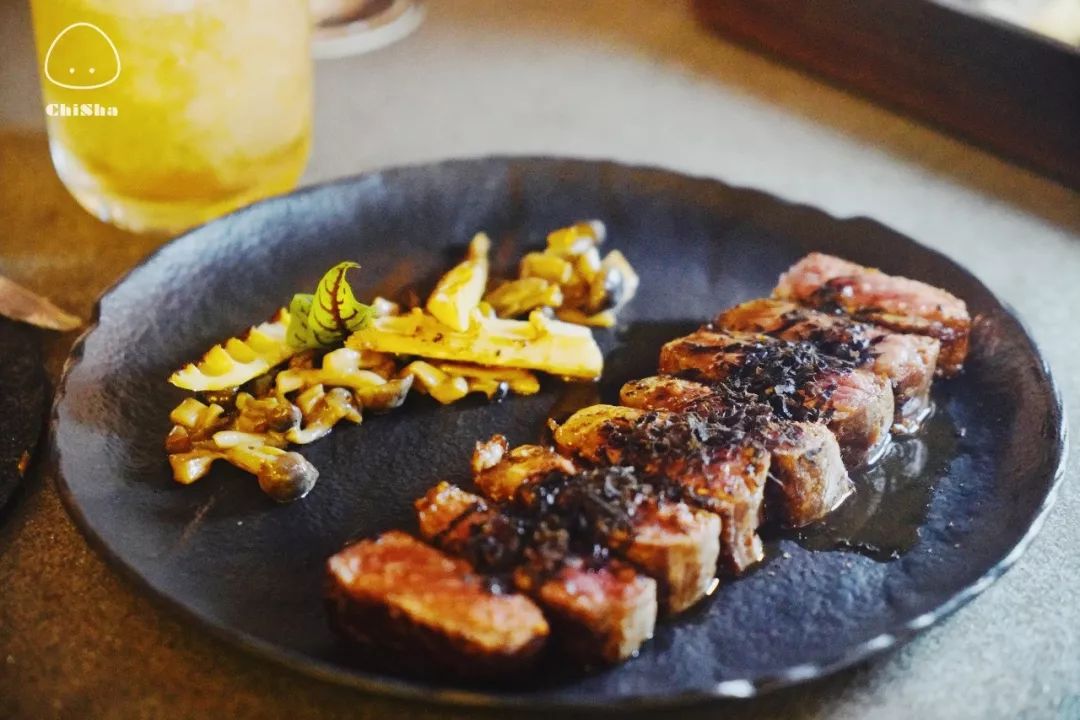 一周吃饭居然花掉1万块?!真是胆子肥了