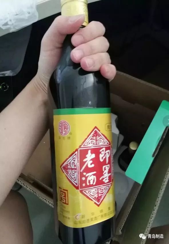 在青岛吃蛤蜊喝啤酒非常的爽,啤酒蛤蜊青岛