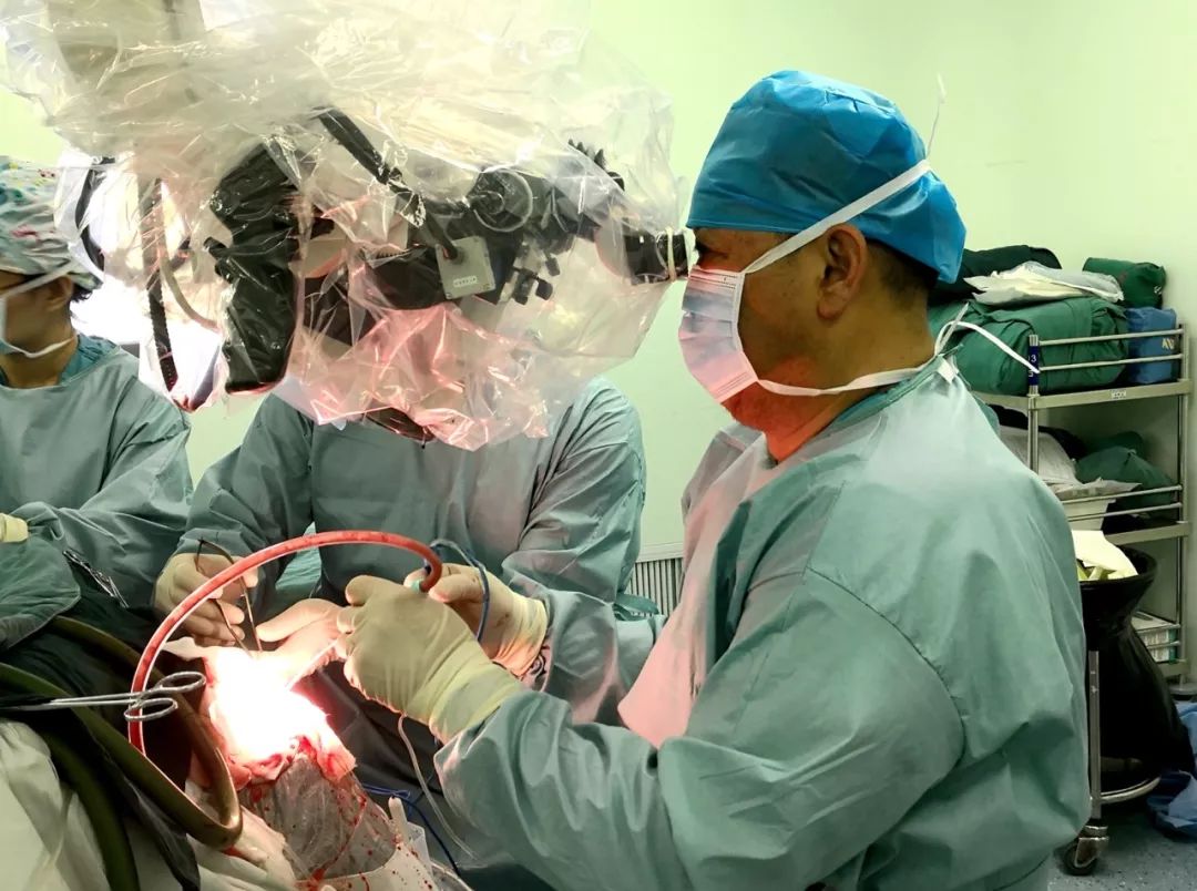 38岁女人每晚做梦是什么原因,42岁女得脑胶质瘤