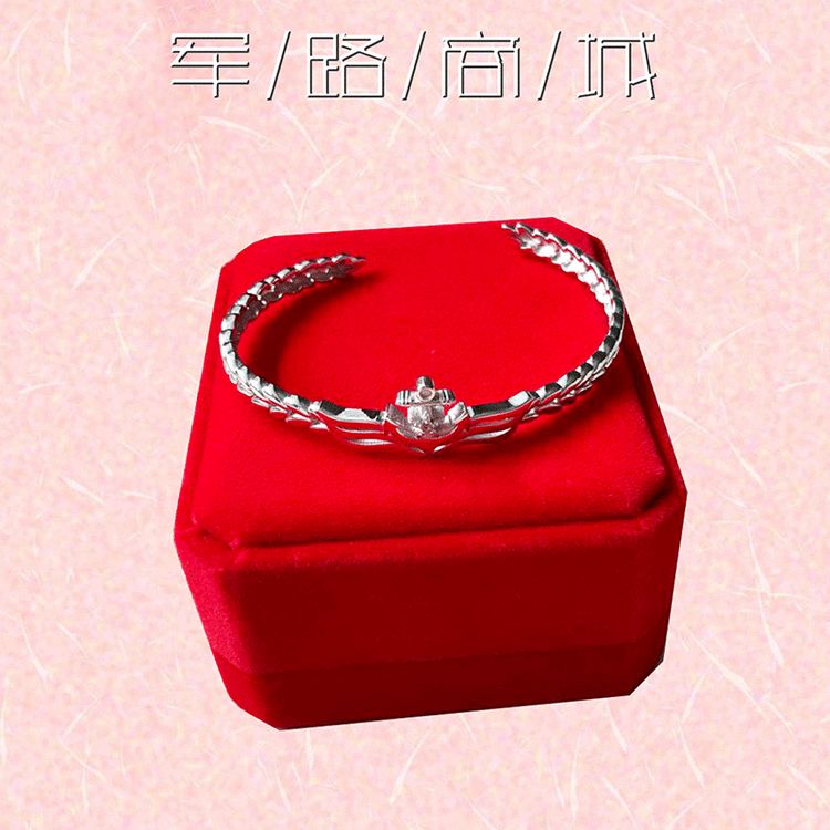 女朋友没有安全感安慰的话语,为什么女朋友没安全感经常提分手