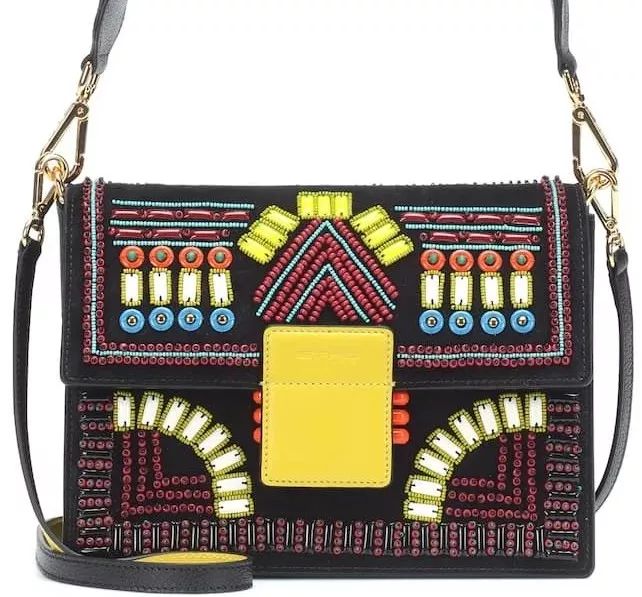 编辑部姐妹团讲解我的30套春夏灵魂穿搭