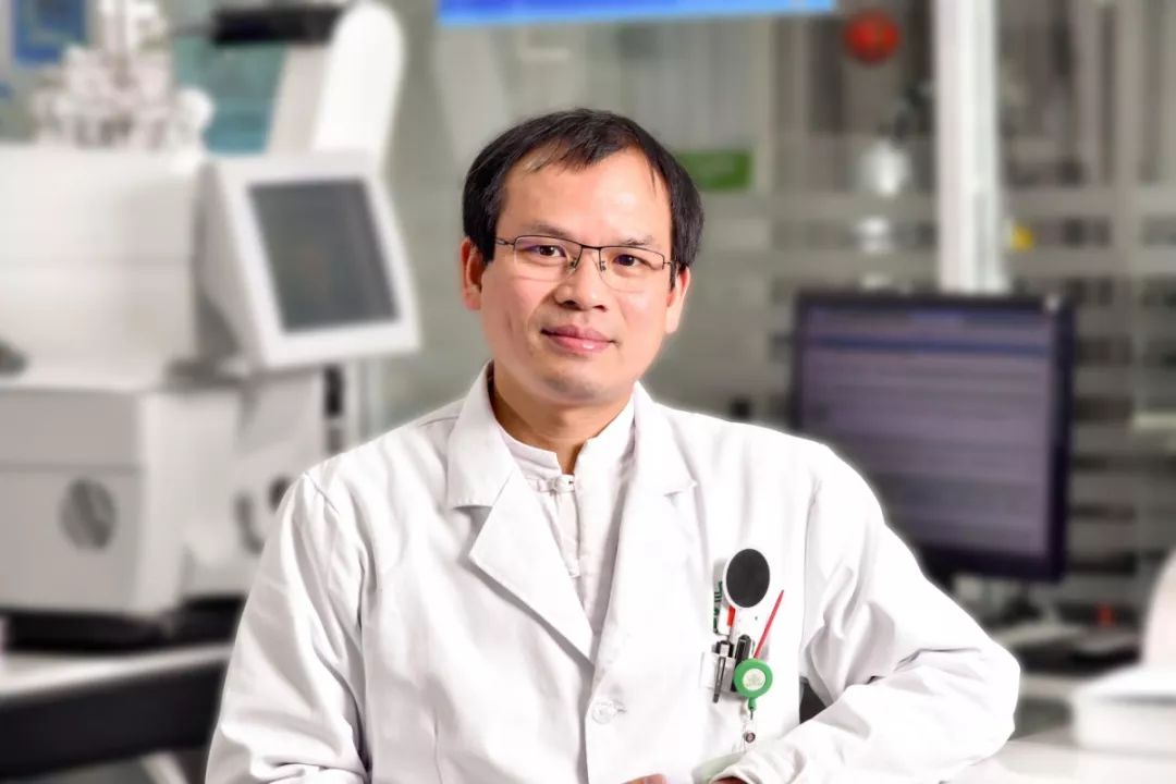 两岁半儿童近视怎么补救最快,900度近视怎么做近视手术