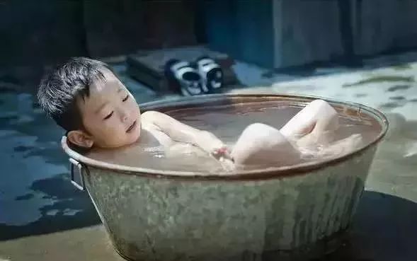 小时候的夏天为什么不热,小时候为什么不怕热