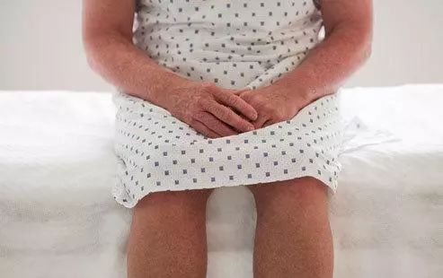 女性老年反复尿路感染最佳方案,女性反复尿路感染和肾有关系吗