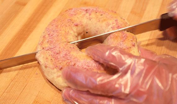 酵墅把奶茶怼到面包里了！这脑洞我服