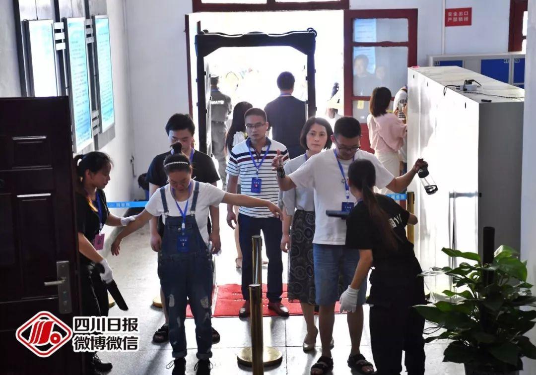 四川高考阅卷最新消息,四川高考阅卷分数情况