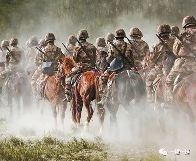 人民日报经典封面照片,人民日报最美照片