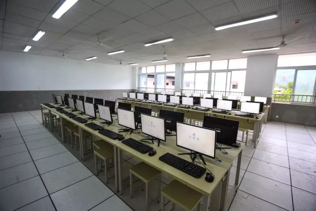 成实外雅安校区为什么选择直升,成实外学校雅安校区费用