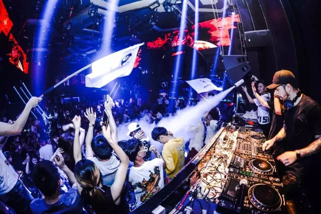 一个人去重庆九街怎么玩,江北去哪玩才好