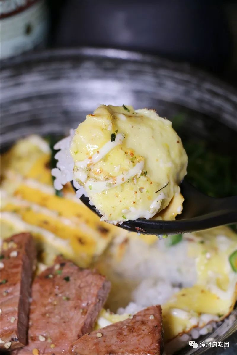 街上找不到一家餐馆开门,店里附近的人找不到