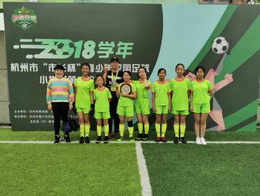 江南实验学校喜报,江南实验六年级第一届篮球赛