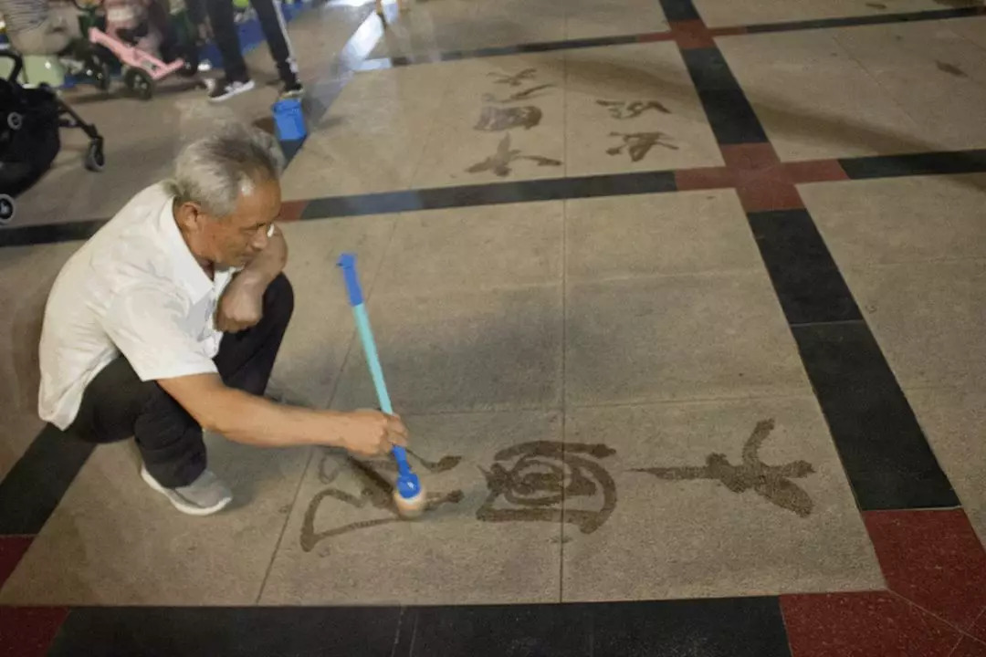 莱州广场有哪些,莱州好玩的公园