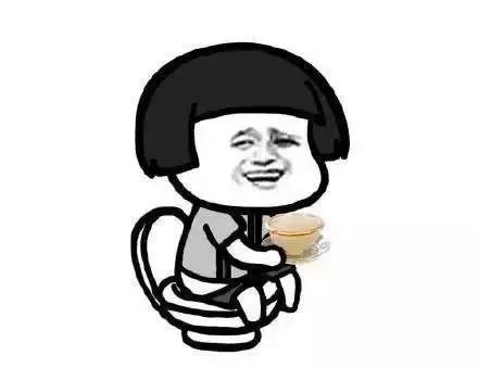 女子神操作躲过一劫,厕所堵了用泥鳅好使吗