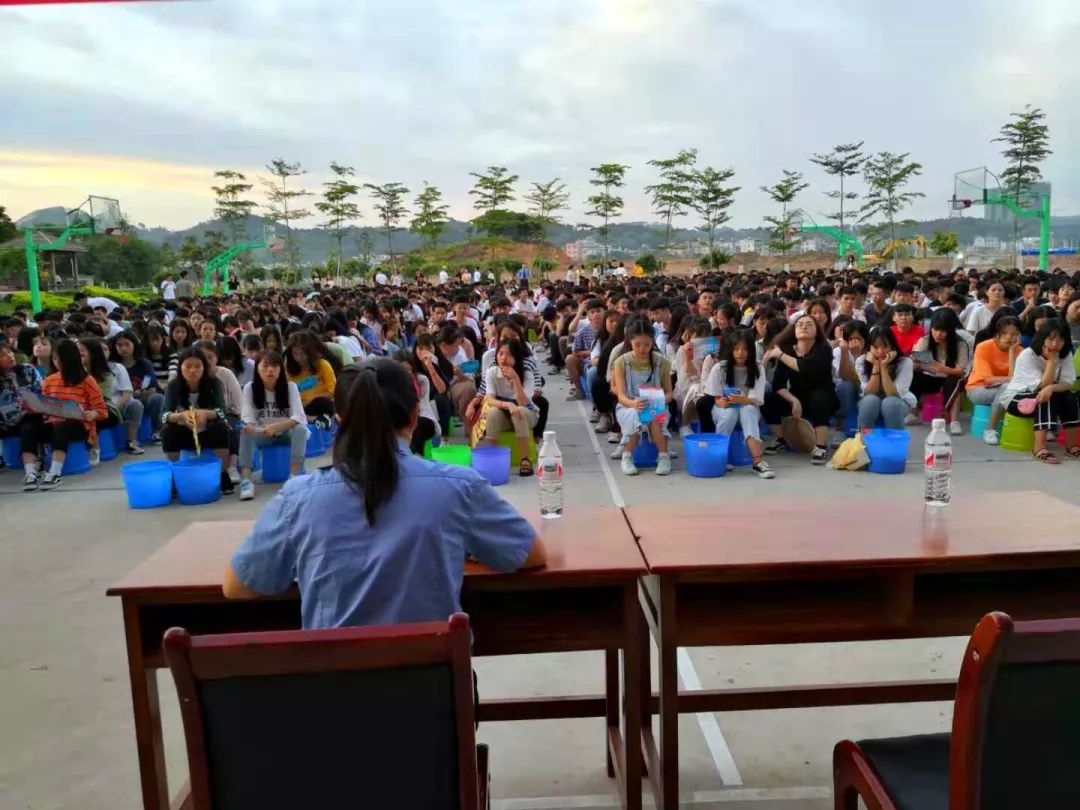 禁毒宣传知识进校园图片,禁毒科普进校园