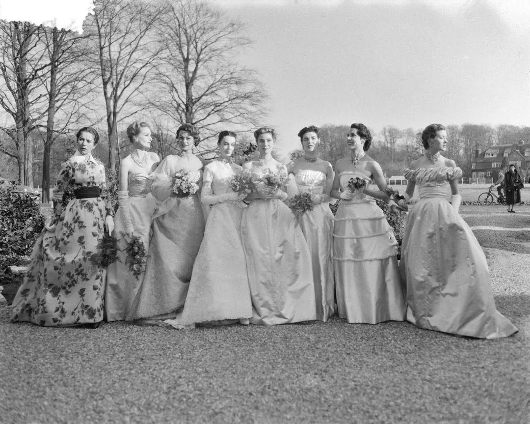 这位香奈儿的死对头，与迪奥先生齐名，打造出最原汁原味的法式优雅