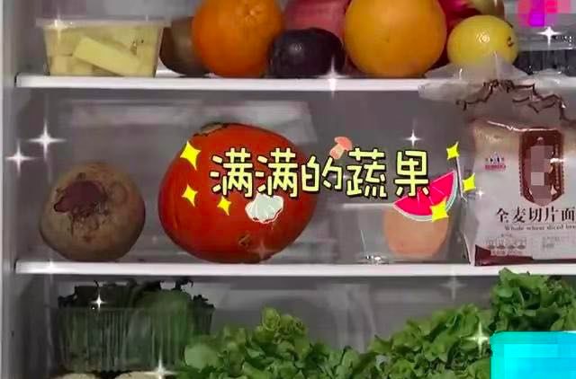 为瘦脸变成“绝盐”专家，4个月瘦12公斤，依旧被嘲不上镜