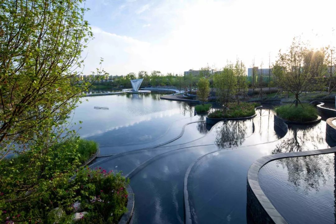 景观大爆炸：中国地产景观的过去、现在与未来