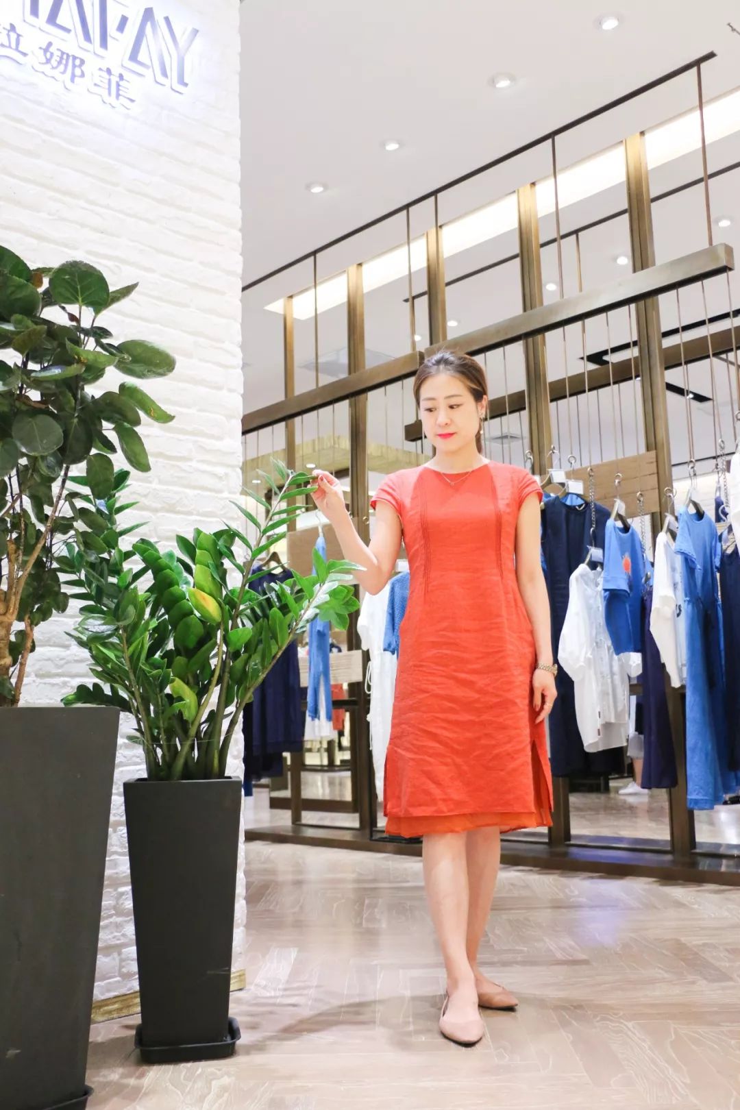 狂欢吗？全场6折！夏天的超低价特供品丨《蜘蛛侠》首映免费看