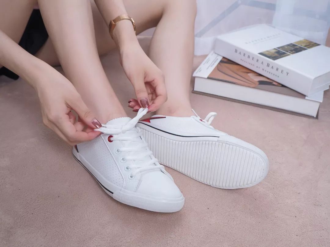 百元内耐穿小白鞋,平价好穿的小白鞋推荐