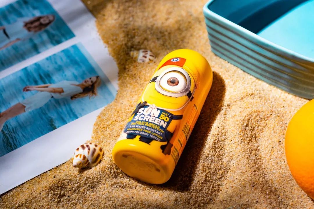 海岸救生员,海滩救生员晒黑