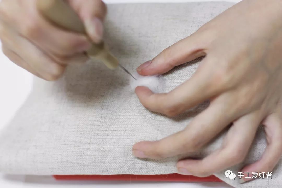 一只鹦鹉的训练过程,怎么快速教小鹦鹉自己吃