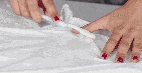 冬天的厚衣服怎么收纳放衣柜,收藏冬天厚衣服的叠法