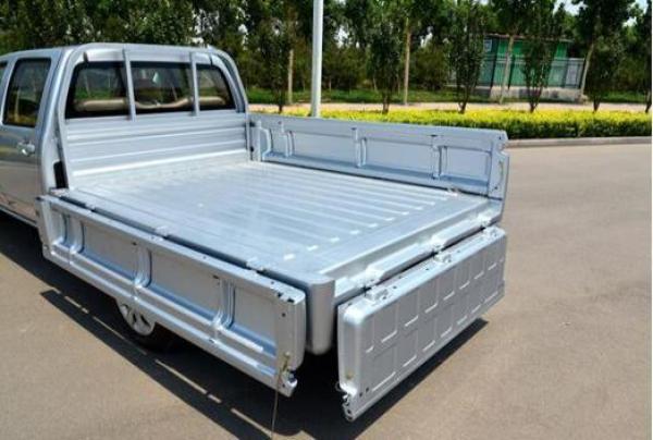 长安神骐f30皮卡搭配多大变速箱,微卡货箱变房车