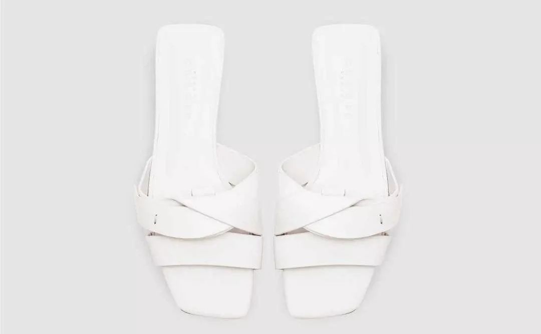 平底拖鞋｜想穿得高级，就选这10双