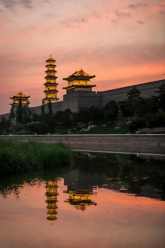 一面批评一面认可两极化口碑的背后是大同的挣扎|凤旅观察