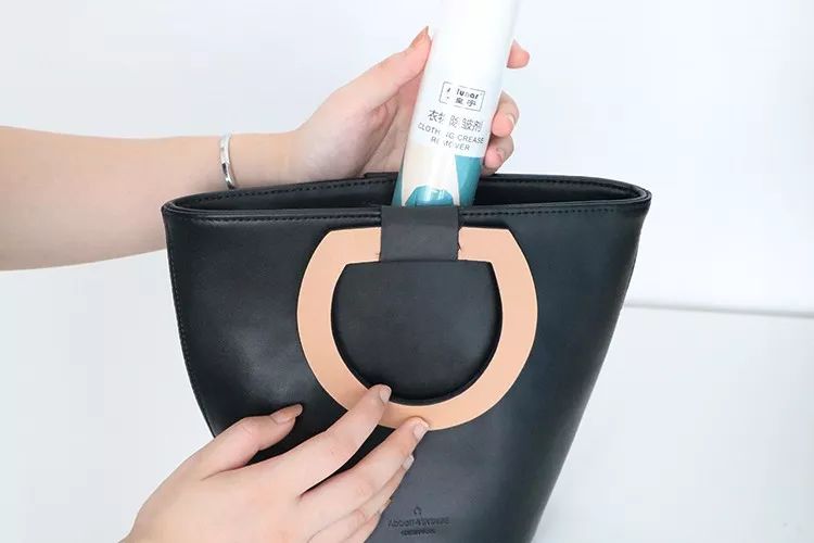 喷一喷就能去污渍,喷一喷就干净如新