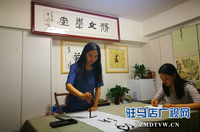 双胞胎姐妹花原创作品,双胞胎姐妹花画法