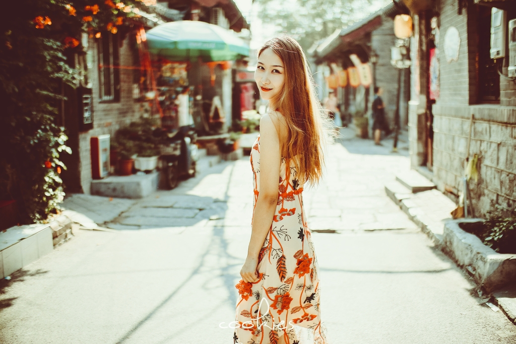 500元购买佳能m50,网购100元电脑开箱